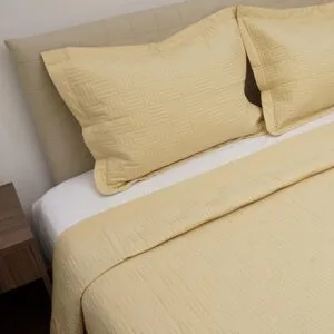 Percale Embroidered Yellow King-Size Duvet Cover (220x240)