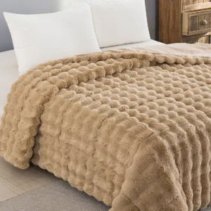 Rabbit Beige King-Size Duvet Cover (220x240)