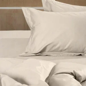 Omnia Flat Beige Cotton-Satin Sheet, King Size (250×280)