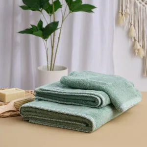 "Saluti" Solid-Color Towel - Aqua Marine - Xerion 30x50