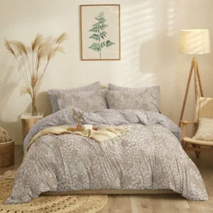 “Marta” Pansy Mocha Bedding Set - Double 205x260 (x2) + 50x70 (x2)